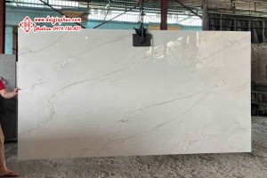 Mont Blanc (Nung Kết)